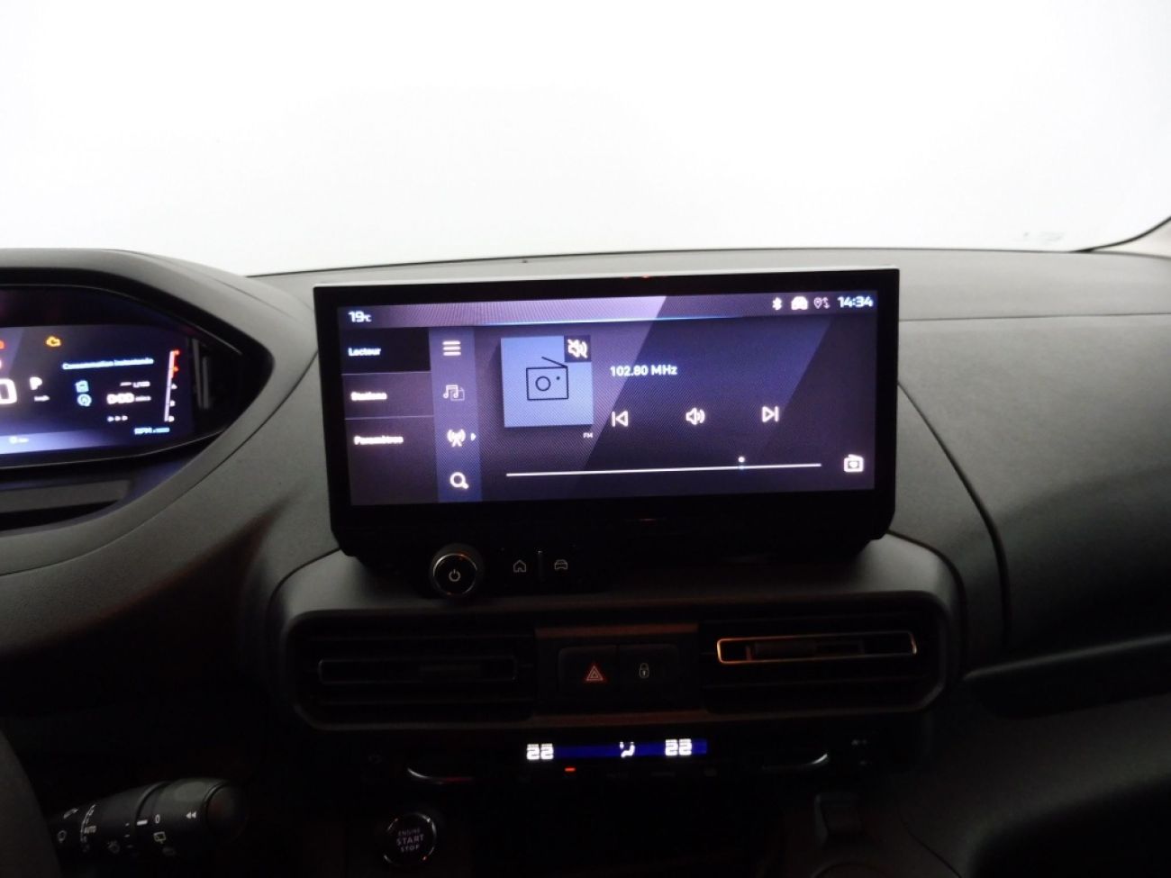 Mandataire PEUGEOT Partner XL 950KG BLUEHDI 130CH S&S EAT8