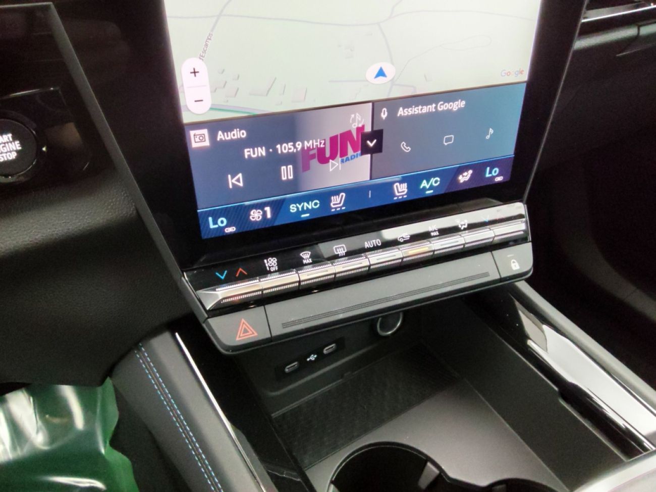 Mandataire RENAULT RAFALE 1.2 E-TECH FULL HYBRID 200CH ESPRIT ALPINE - 25