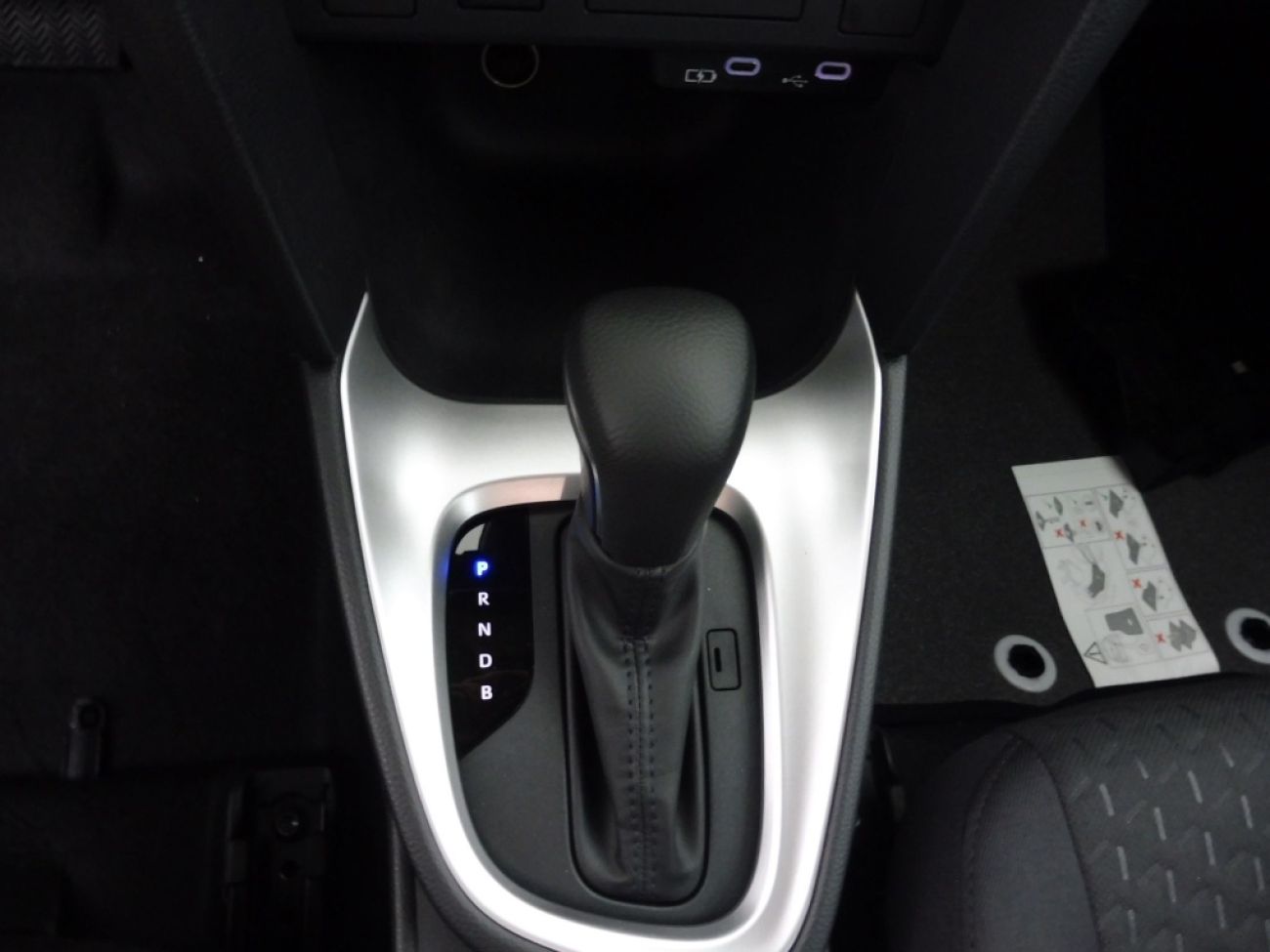 Mandataire TOYOTA YARIS CROSS 116H DYNAMIC MC24