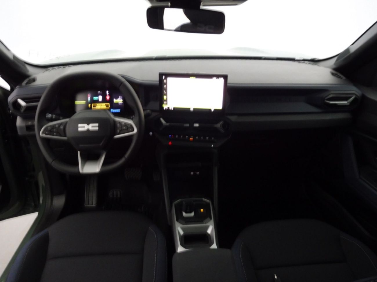 Mandataire Dacia DUSTER 1.6 HYBRID 140CH JOURNEY 4X2