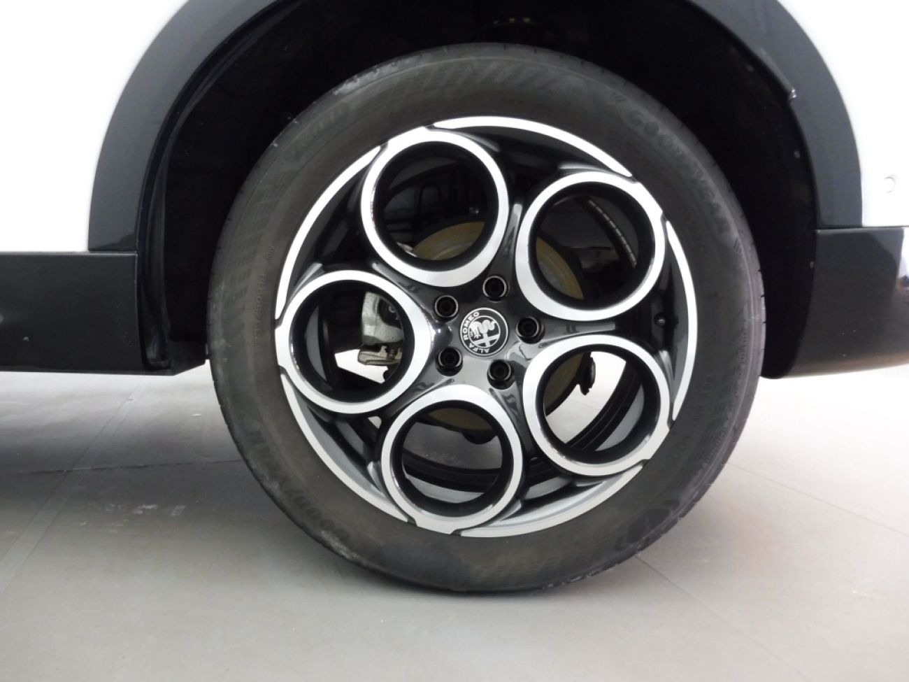 Mandataire ALPHA ROMEO Tonale 1.5 HYBRID 130CH SPRINT