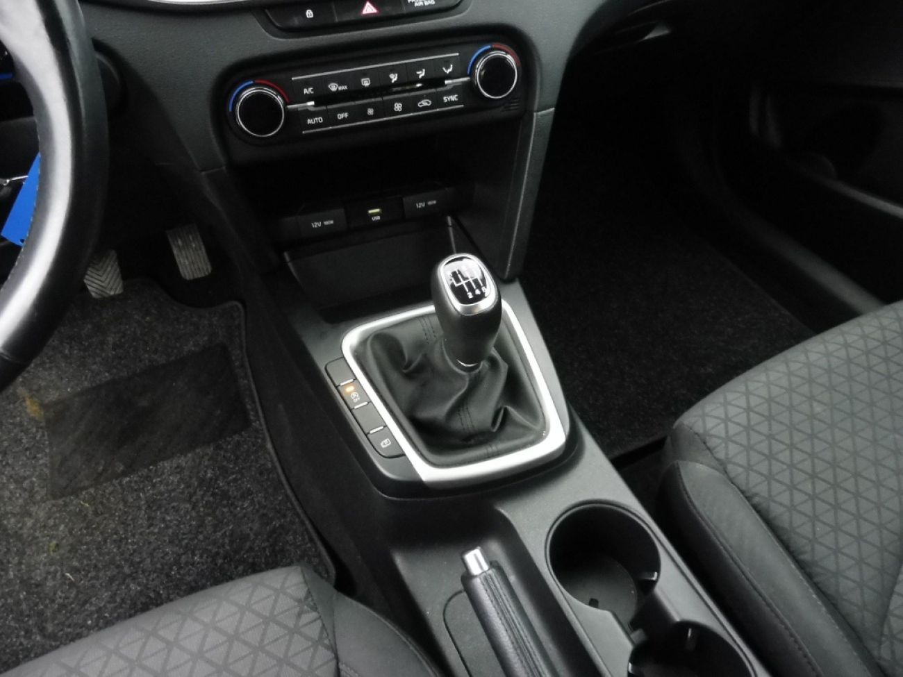 Mandataire Kia Ceed 1.0 T-GDI 120CH CHAMPION