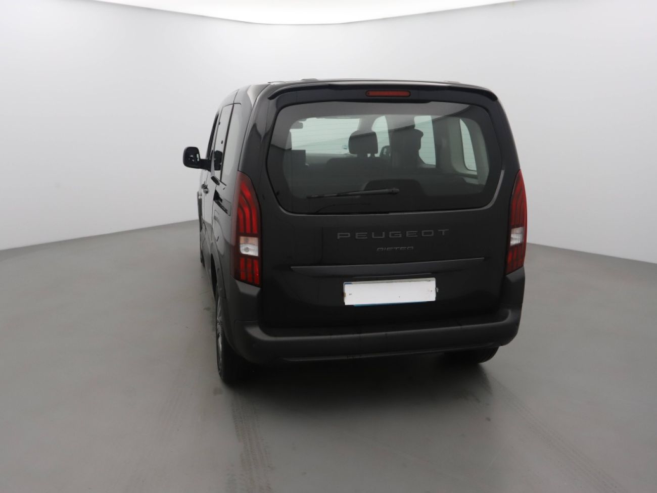 Mandataire PEUGEOT RIFTER TAILLE M - 1.5 BLUEHDI 100CH S&S ALLURE 5 PLACES