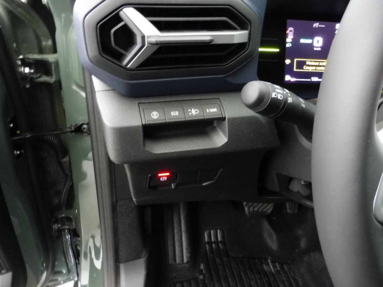 Mandataire Dacia DUSTER 1.6 HYBRID 140CH JOURNEY 4X2