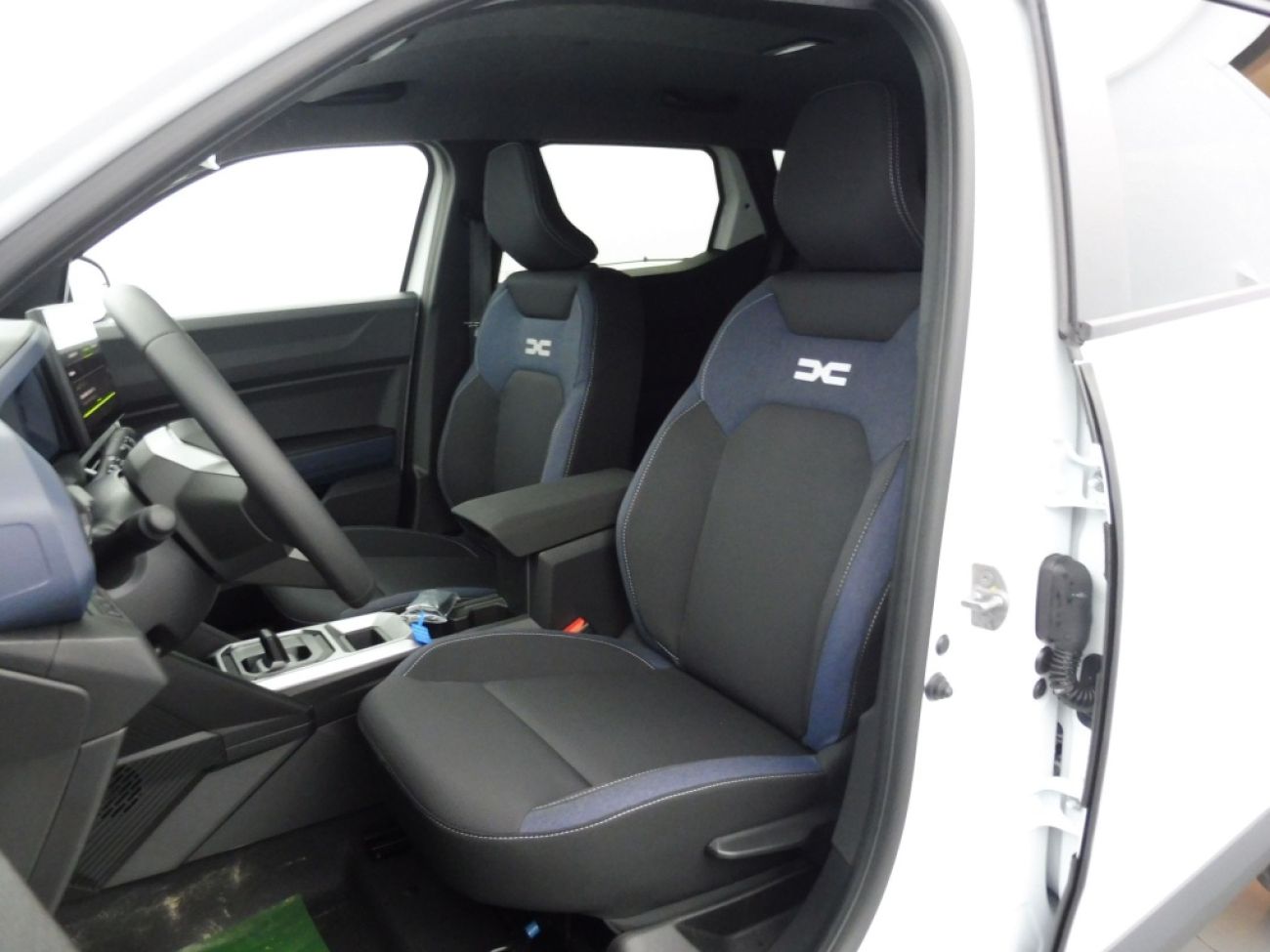 Mandataire Dacia Duster 1.6 HYBRID 140CH JOURNEY