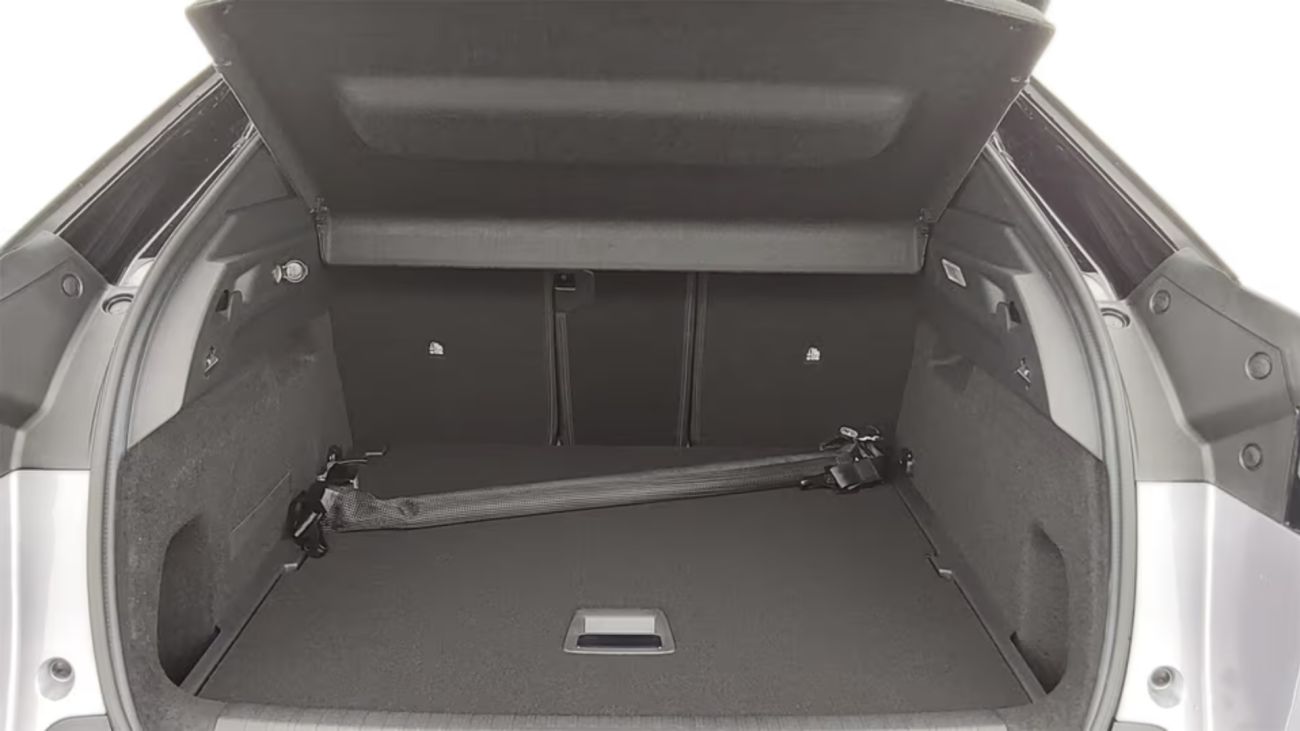 Mandataire PEUGEOT 3008 Allure HYBRID 145 e-dsc6