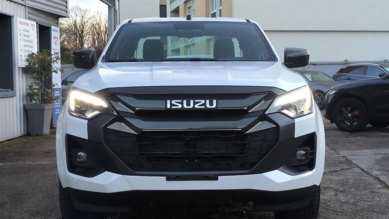 Mandataire ISUZU D-MAX SPACE N60 NITRO SPORT 4X4 A/T