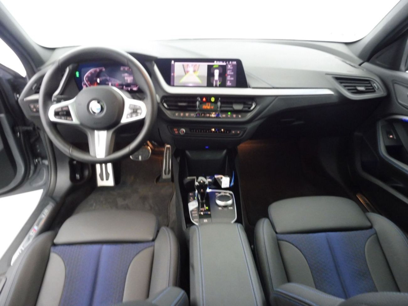 Mandataire BMW SERIE 1 118I STEPTRONIC 136 M-SPORT