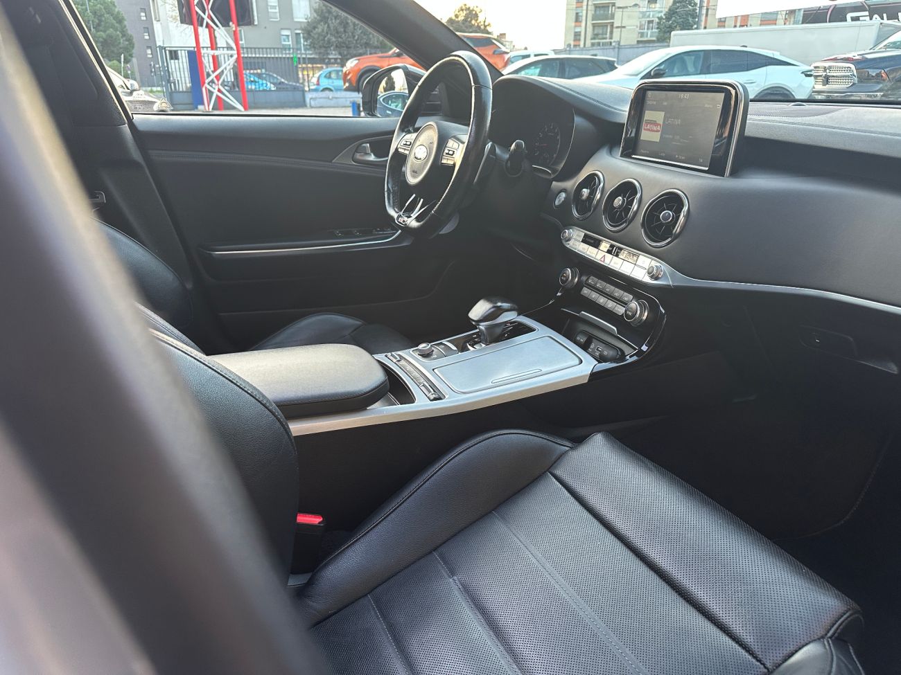 Mandataire Kia STINGER 2.0 T-GDi 255 ch ISG BVA8 4x2 GT Line Pack Premium