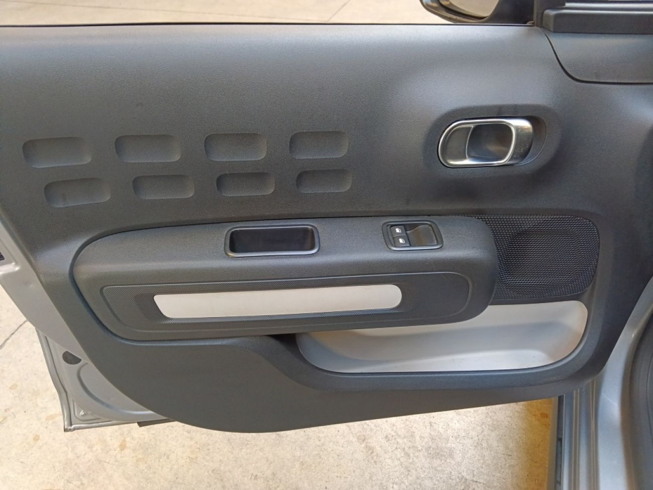 Mandataire Citroën C3 1.5 BLUEHDI 100CH S&S PLUS