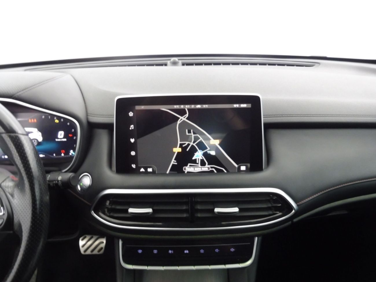Mandataire MG HS 1.5 T-GDI 162 AT luxury