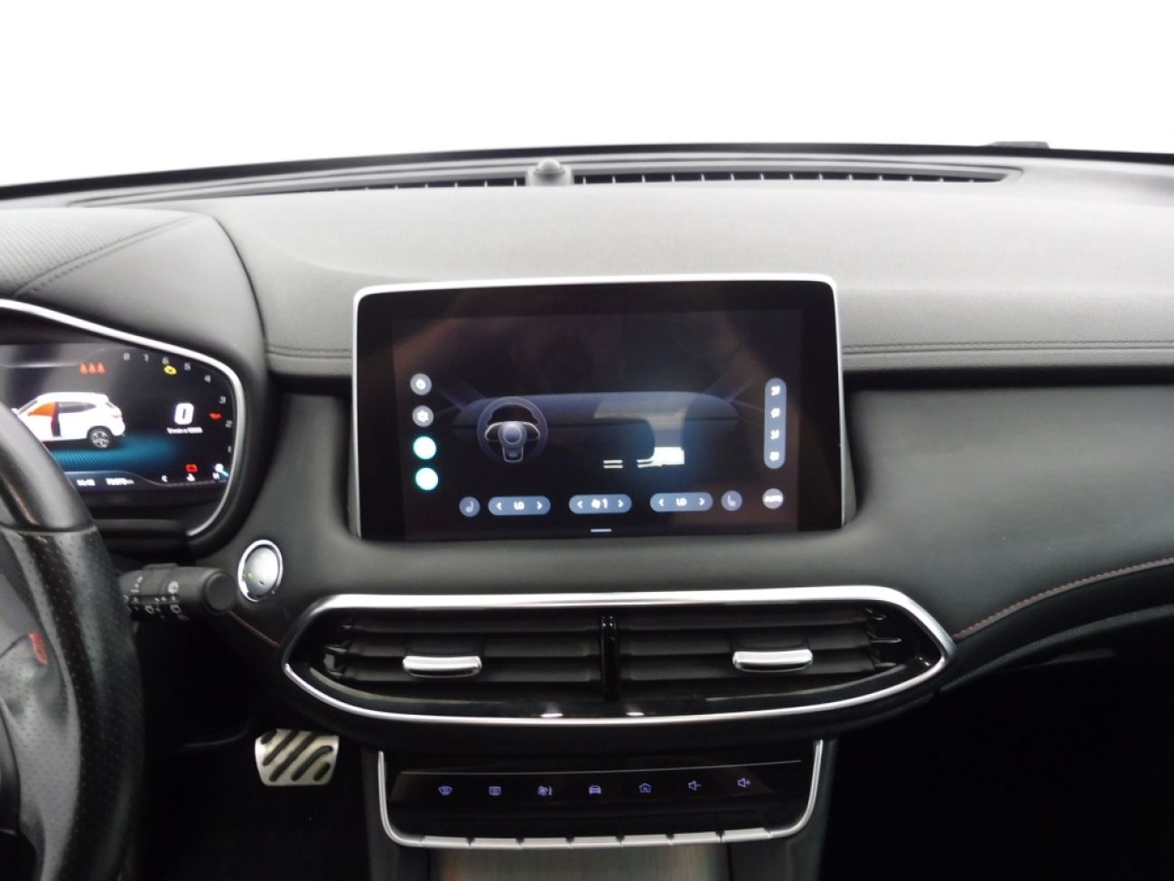 Mandataire MG HS 1.5 T-GDI 162 AT luxury