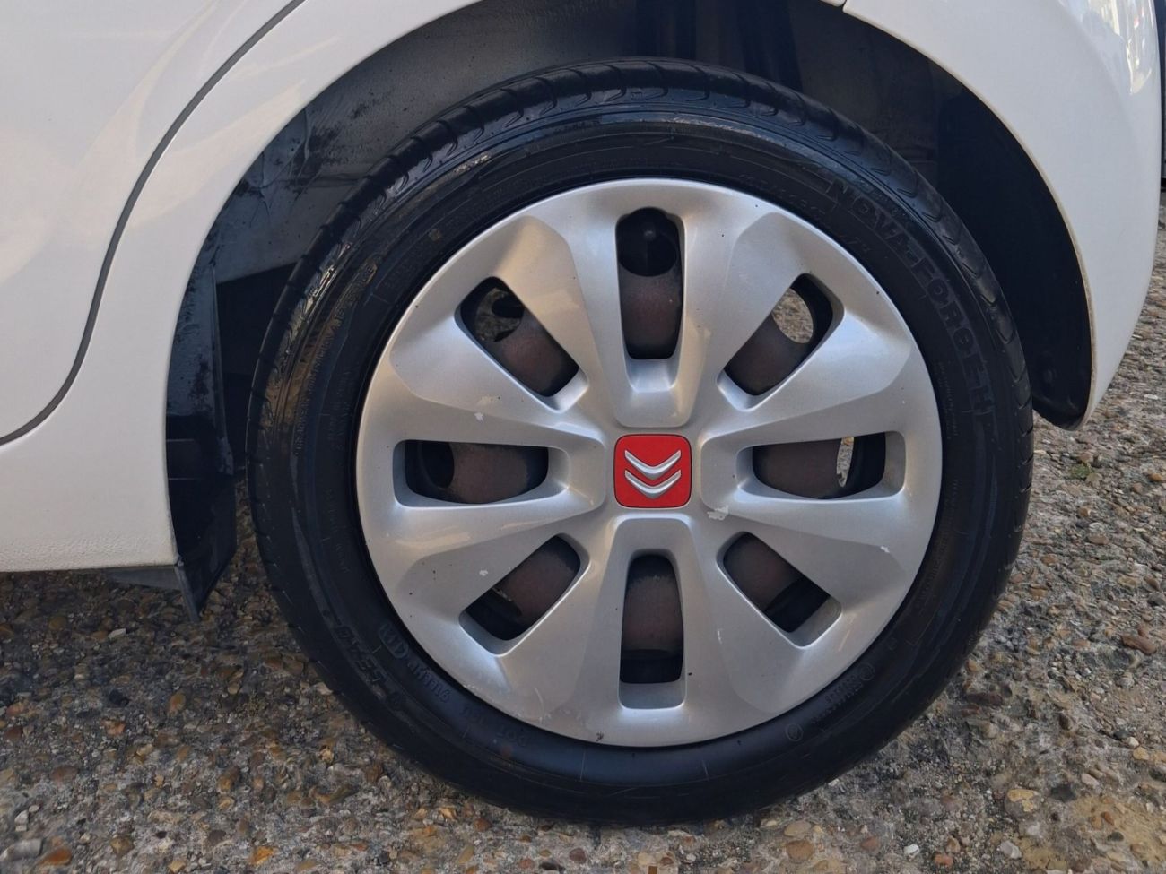 Mandataire Citroën C1 VTi 68 Mentos