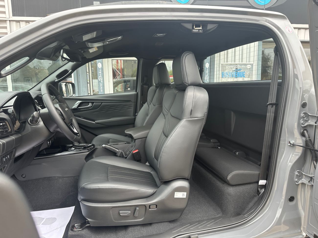 Mandataire ISUZU D-MAX SPACE NITRO SPORT 2.2 A/T 4x4 MY2026 Euro6e-bis