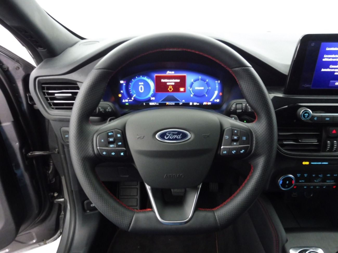 Mandataire Ford KUGA 2.0 TDCI 120CH ST-LINE POWERSHIFT