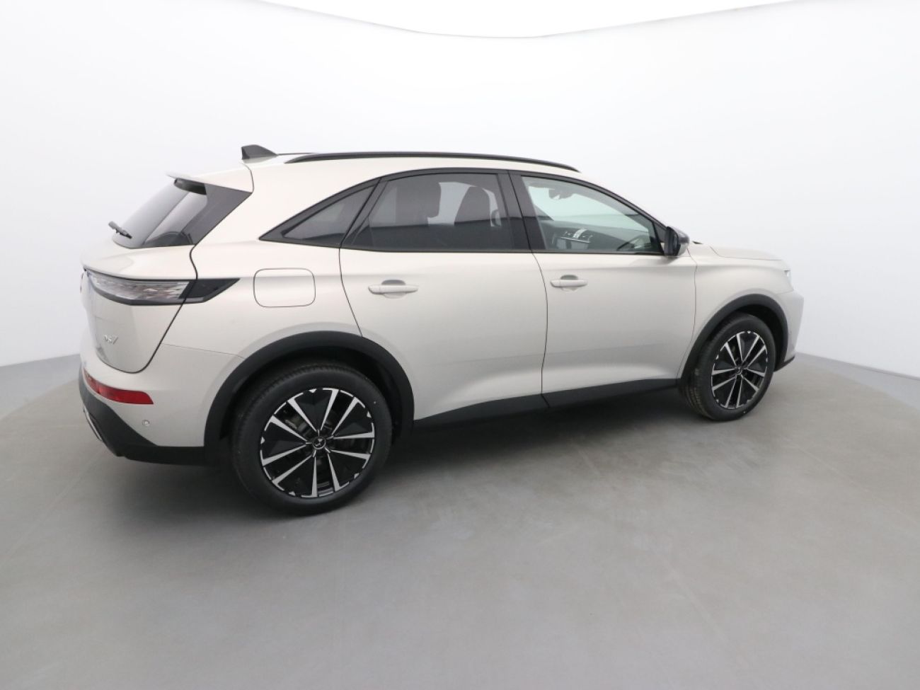 Mandataire DS DS7 1.5 BLUEHDI 130CH PALLAS