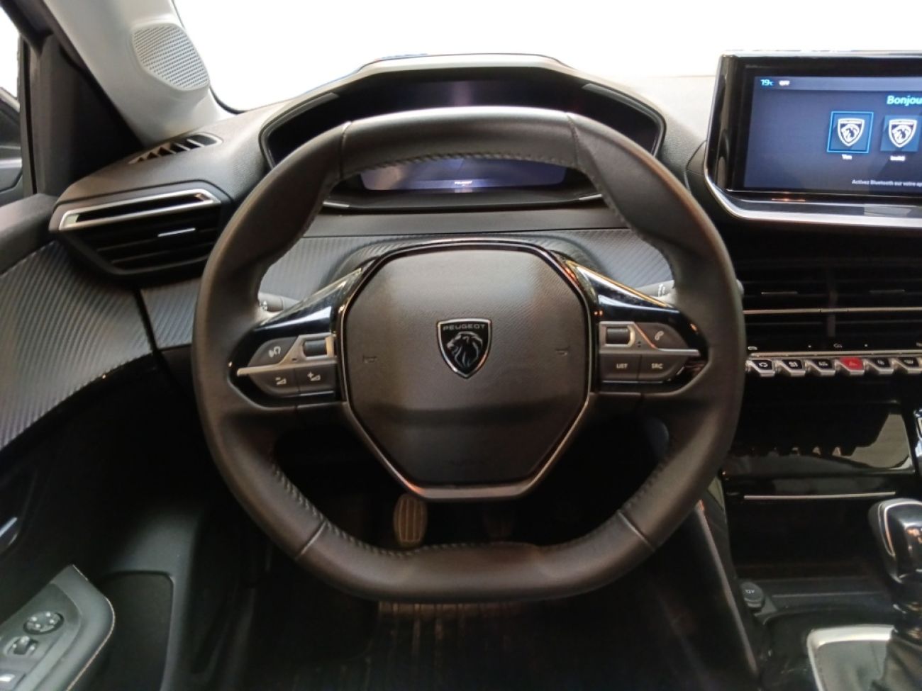 Mandataire PEUGEOT 208 1.2 100CH S&S ALLURE