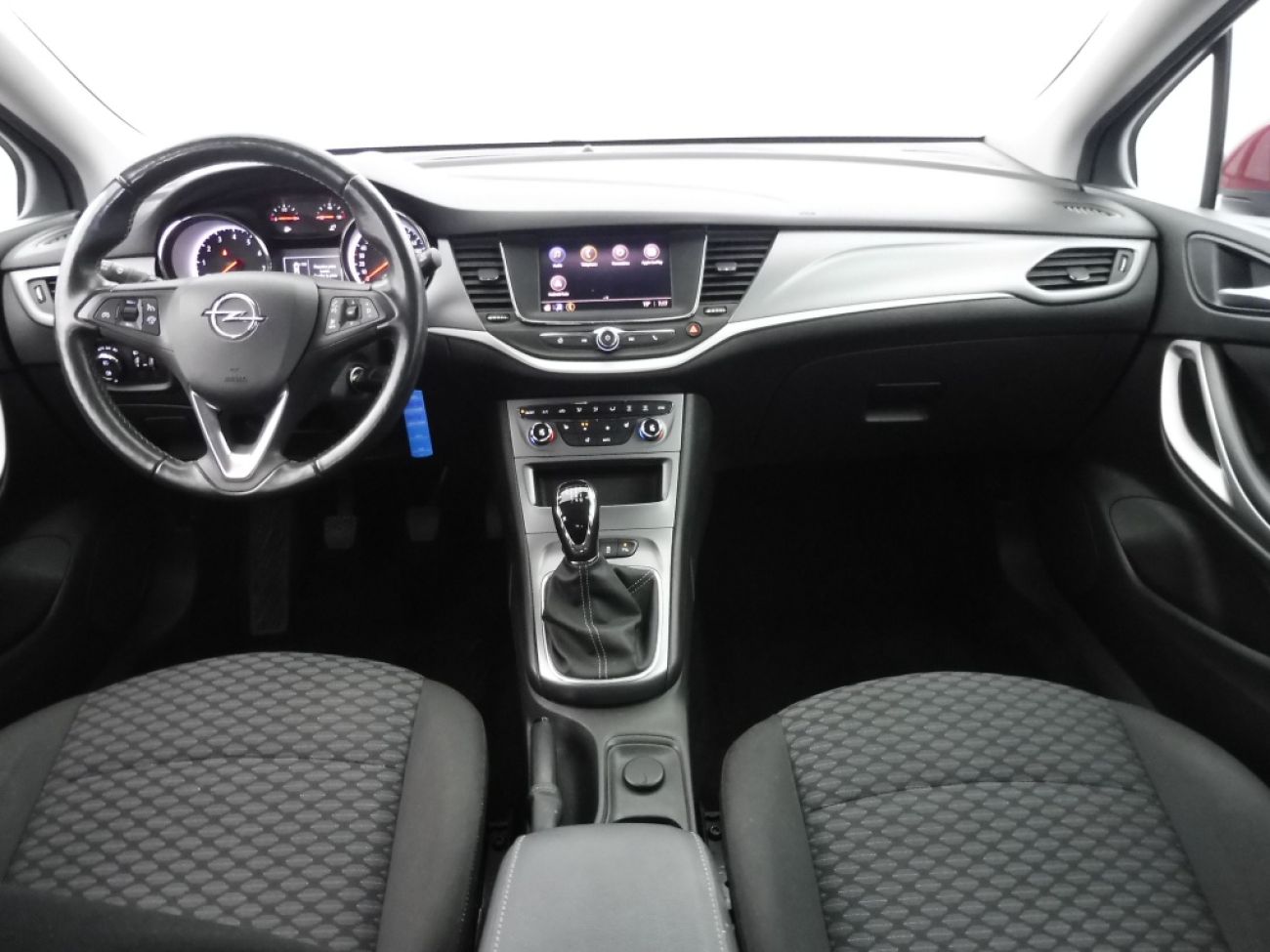 Mandataire Opel Astra ST 1.2 130edition pack