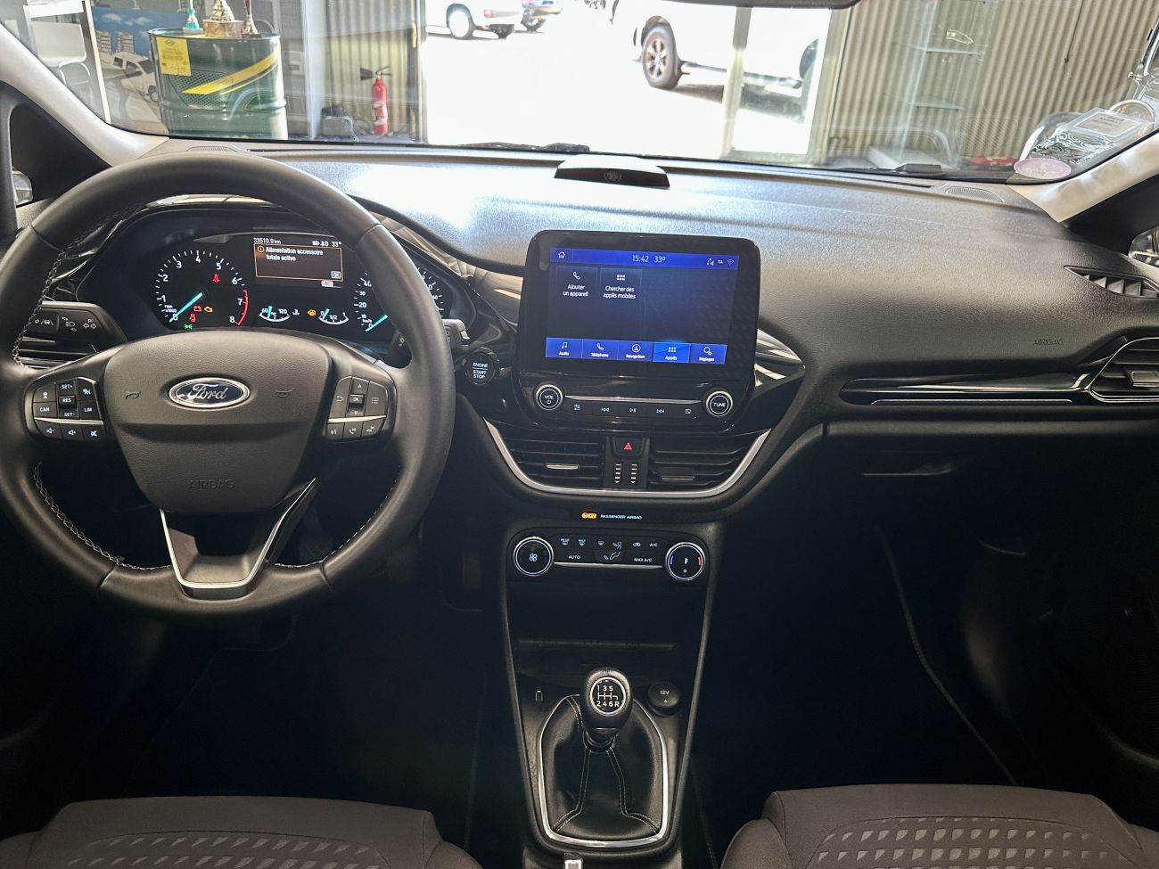 Mandataire Ford FIESTA 1.0 EcoBoost 125 ch S&S mHEV BVM6 Titanium X