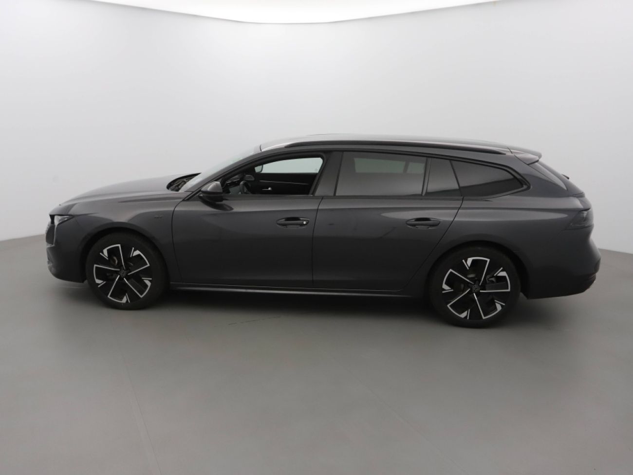Mandataire PEUGEOT 508 SW PURETECH 130CH S&S GT PACK EAT8