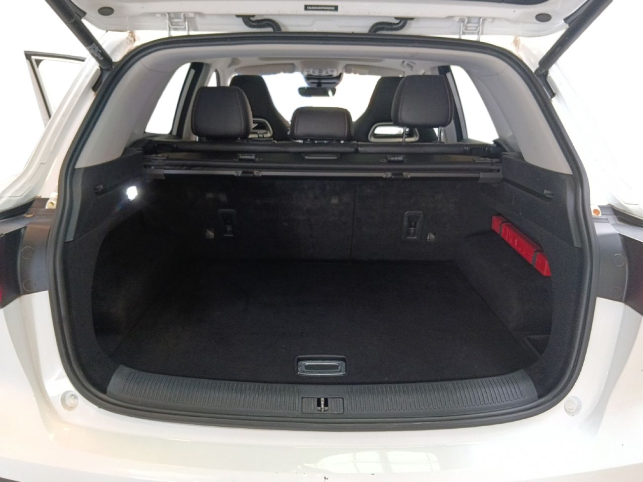 Mandataire MG HS 1.5 T-GDI 162 AT luxury