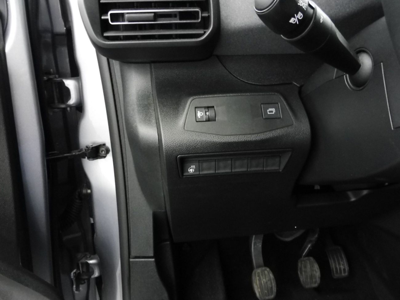 Mandataire PEUGEOT RIFTER TAILLE M - 1.5 BLUEHDI 100CH S&S ALLURE 5 PLACES