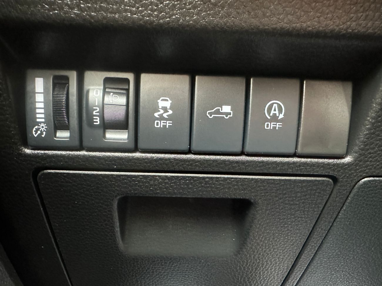 Mandataire ISUZU D-MAX N60 SPACE CAB 1.9 164 CH 4X4 BVA F+  2P