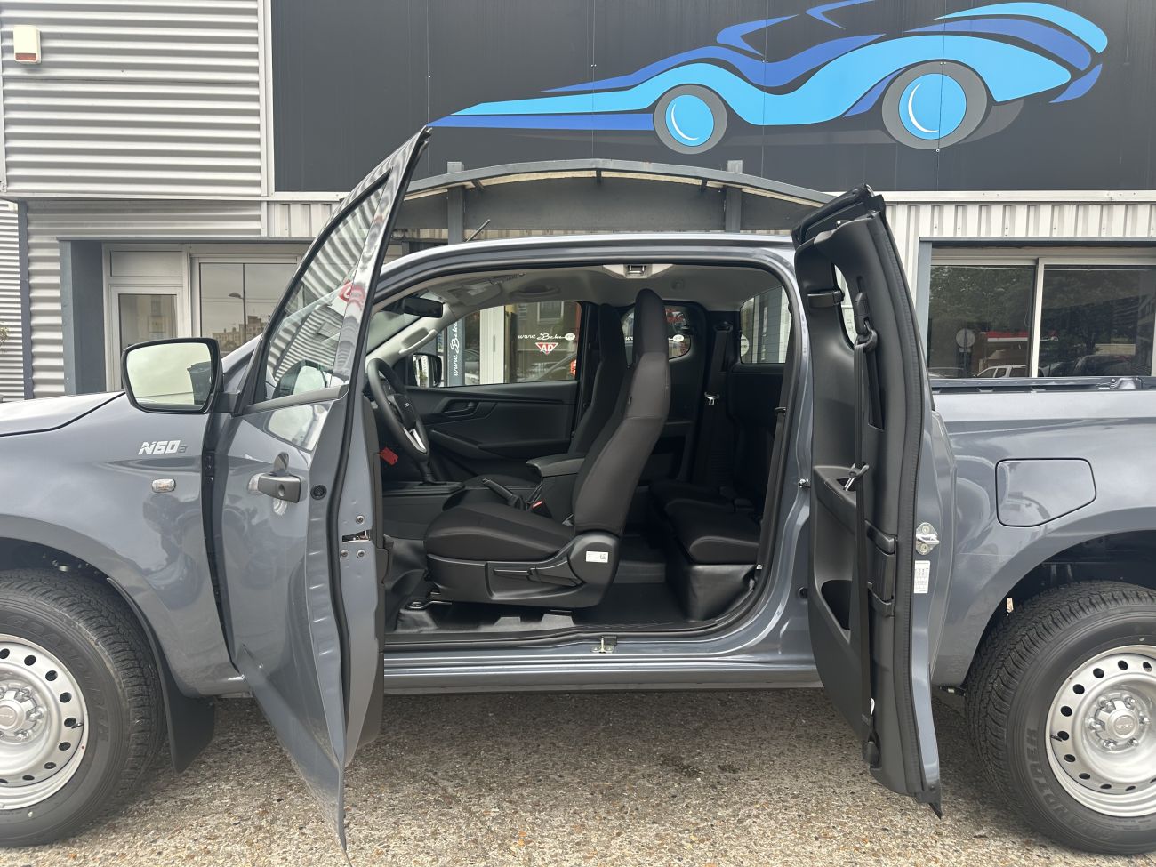 Mandataire ISUZU D-MAX N60 SPACE CAB 1.9 164 CH 4X4 B