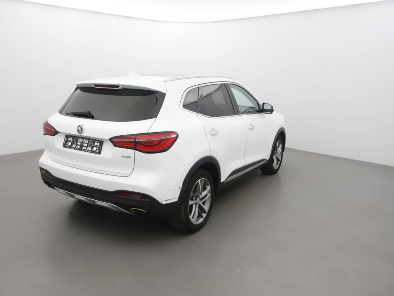 Mandataire MG HS 1.5 T-GDI 162 AT luxury
