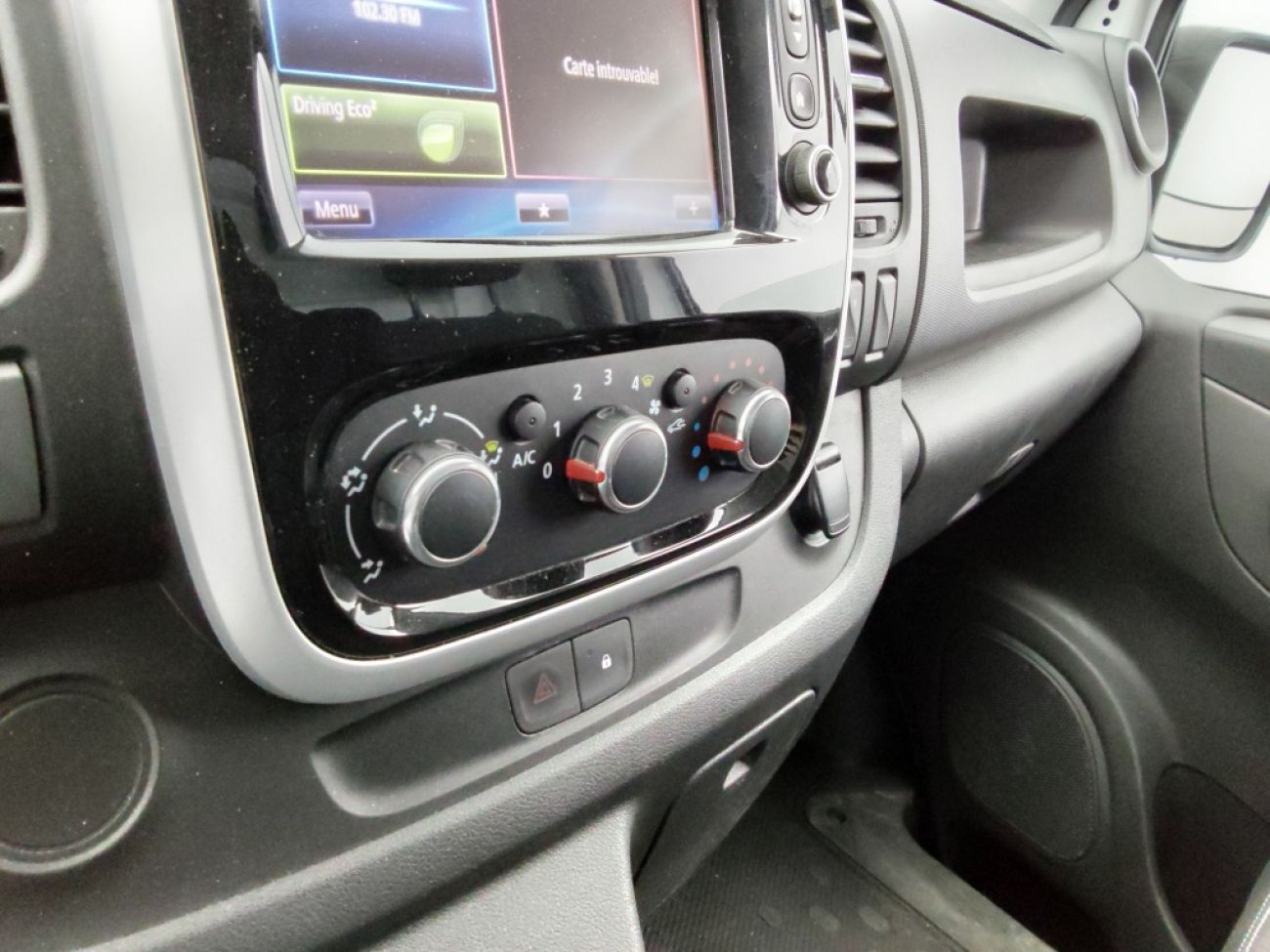 Mandataire RENAULT Trafic L2H1 1300 2.0 DCI 120CH GRAND CONFORT S&S E6