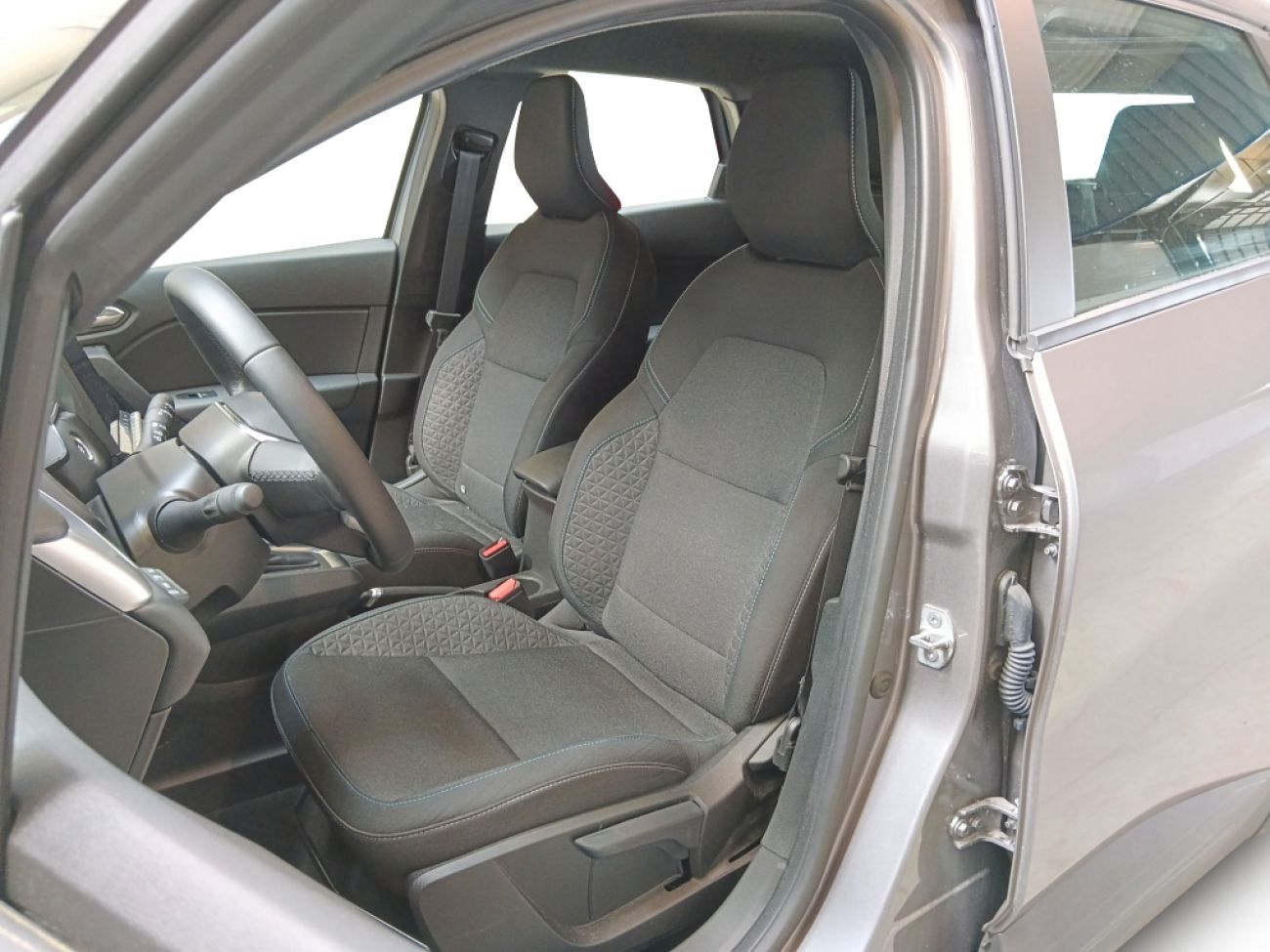 Mandataire RENAULT Captur 1.6 E-TECH FULL HYBRID 145CH EVOLUTION