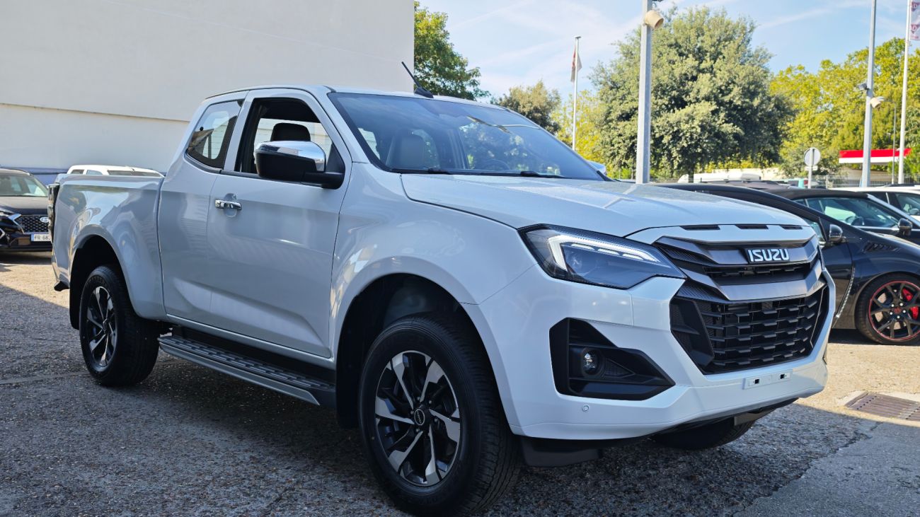 Mandataire ISUZU D-MAX NOUVEAU 2.2L SPACE PRESTIGE