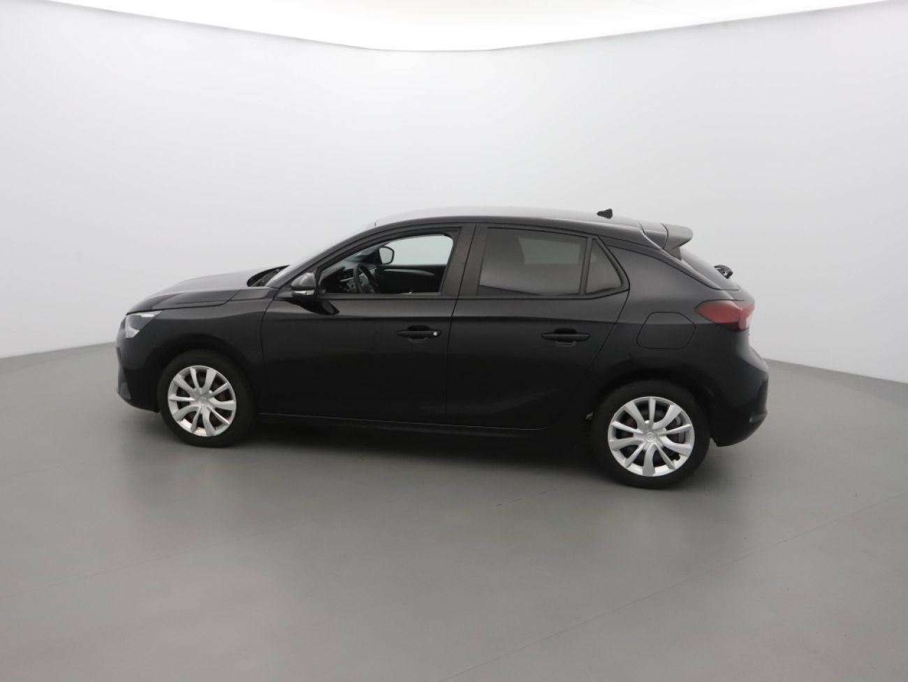 Mandataire Opel Corsa 1.2 100edition