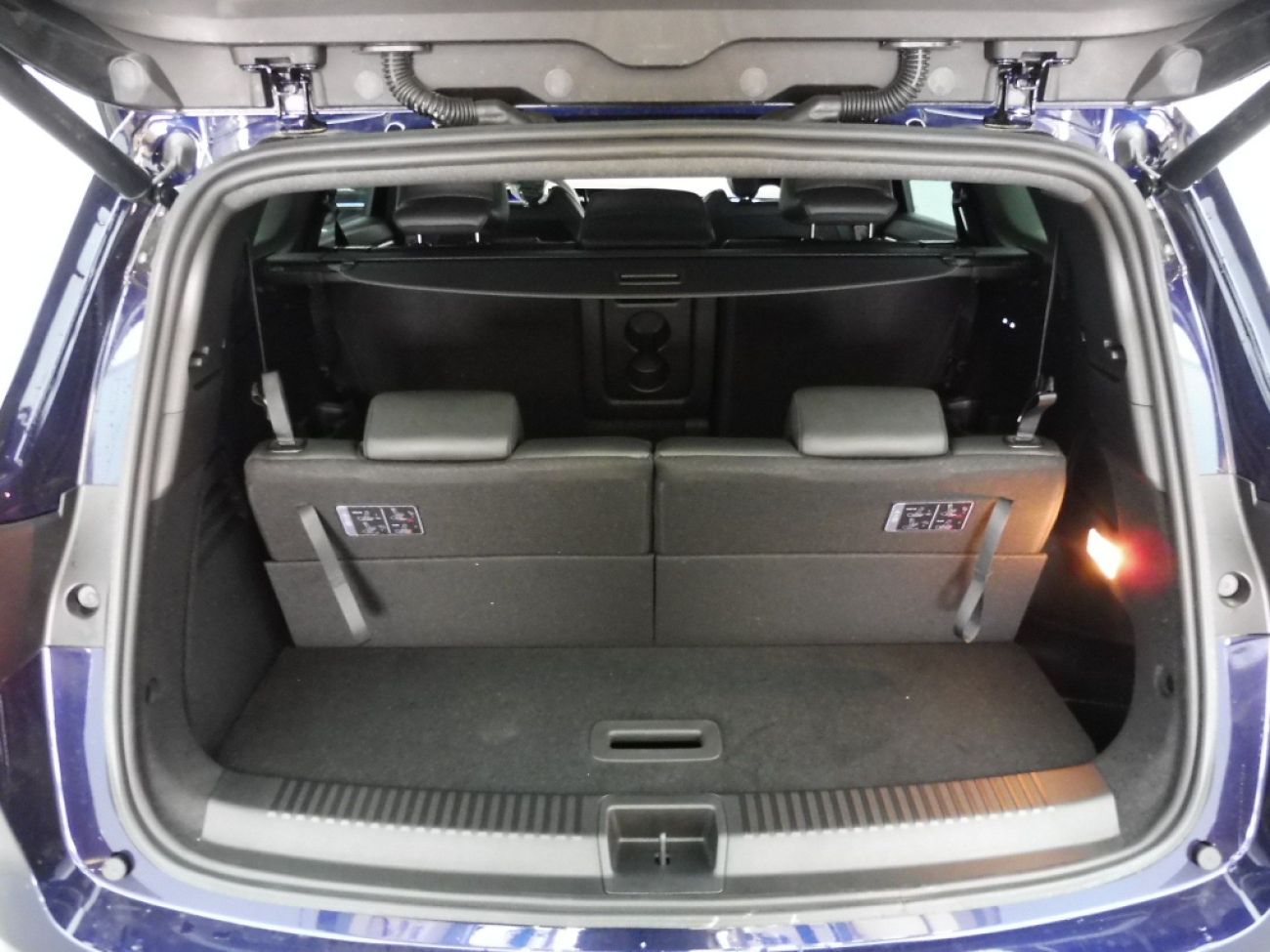 Mandataire RENAULT ESPACE VI 1.2 E-TECH FULL HYBRID 200CH ESPRIT ALPINE 7 PLACES - 25