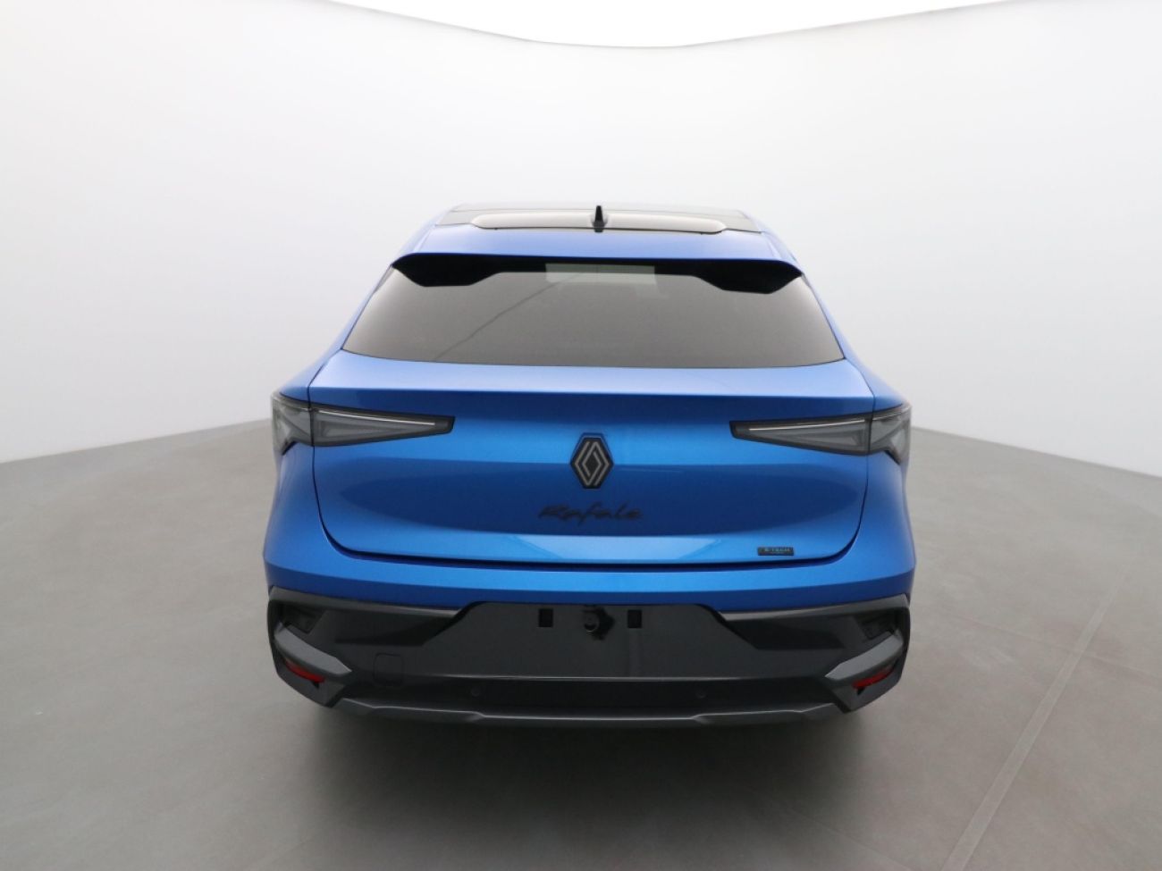 Mandataire RENAULT RAFALE 1.2 E-TECH FULL HYBRID 200CH ESPRIT ALPINE - 25