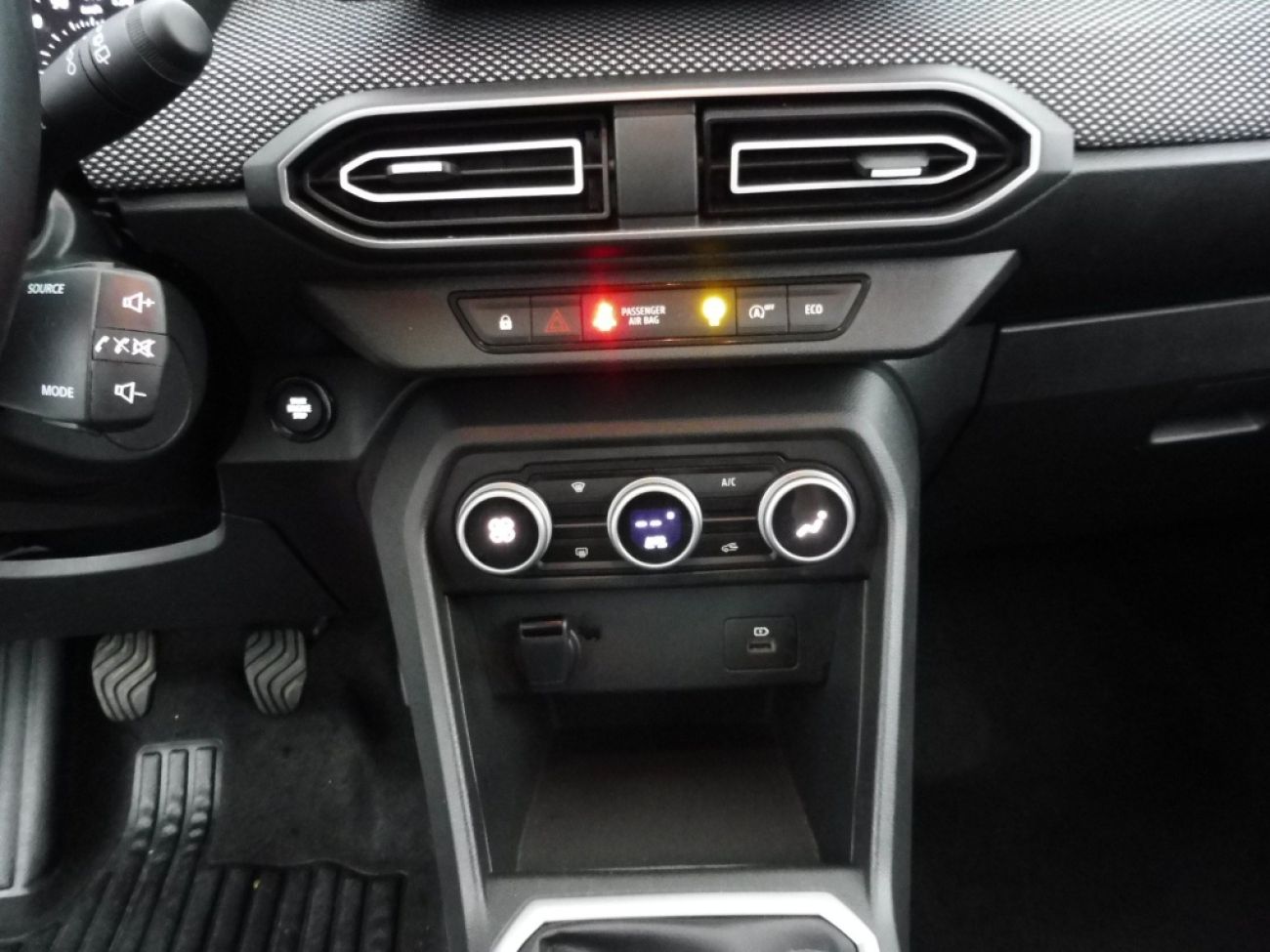 Mandataire Dacia JOGGER 1.0 TCE 110CH EXPRESSION 7 PLACES -24
