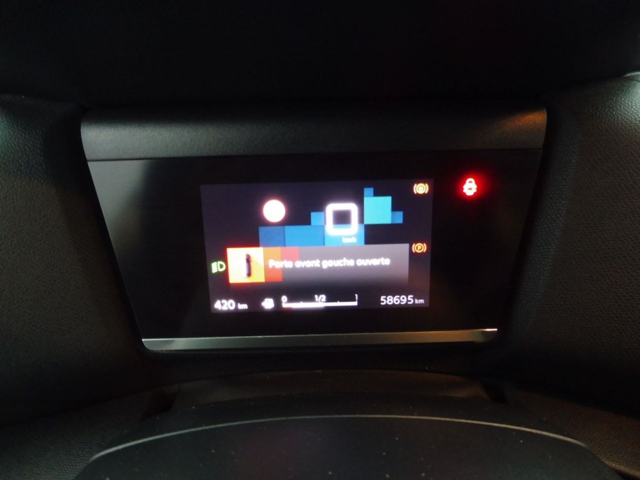 Mandataire Citroën C4 X 1.2 PURETECH 100 FEEL