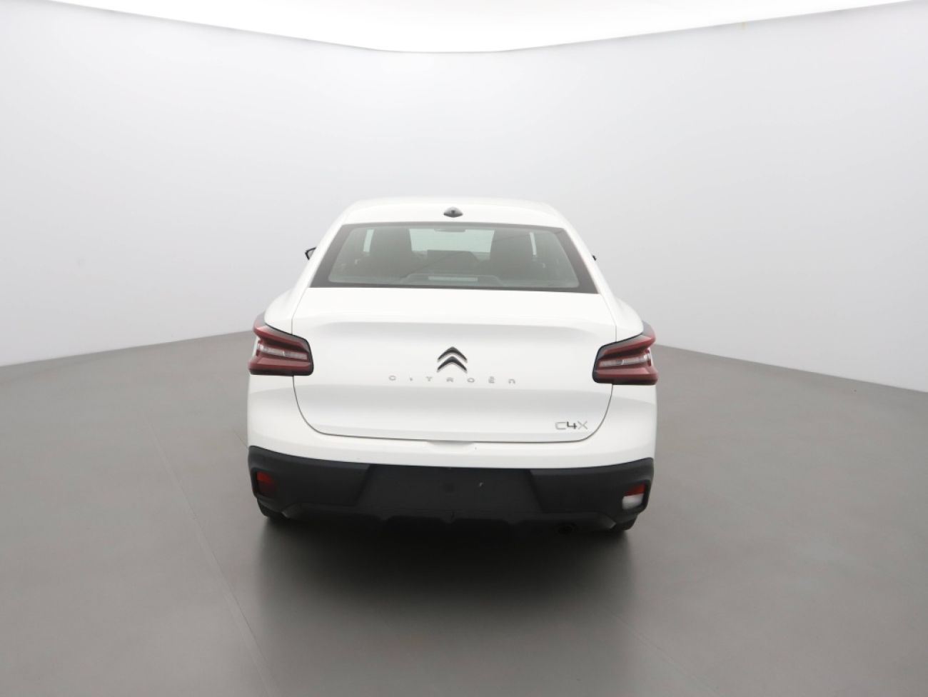 Mandataire Citroën C4 X 1.2 PURETECH 100 FEEL