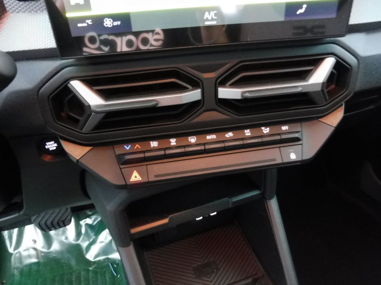 Mandataire Dacia Duster 1.8 HYBRID 155CH JOURNEY
