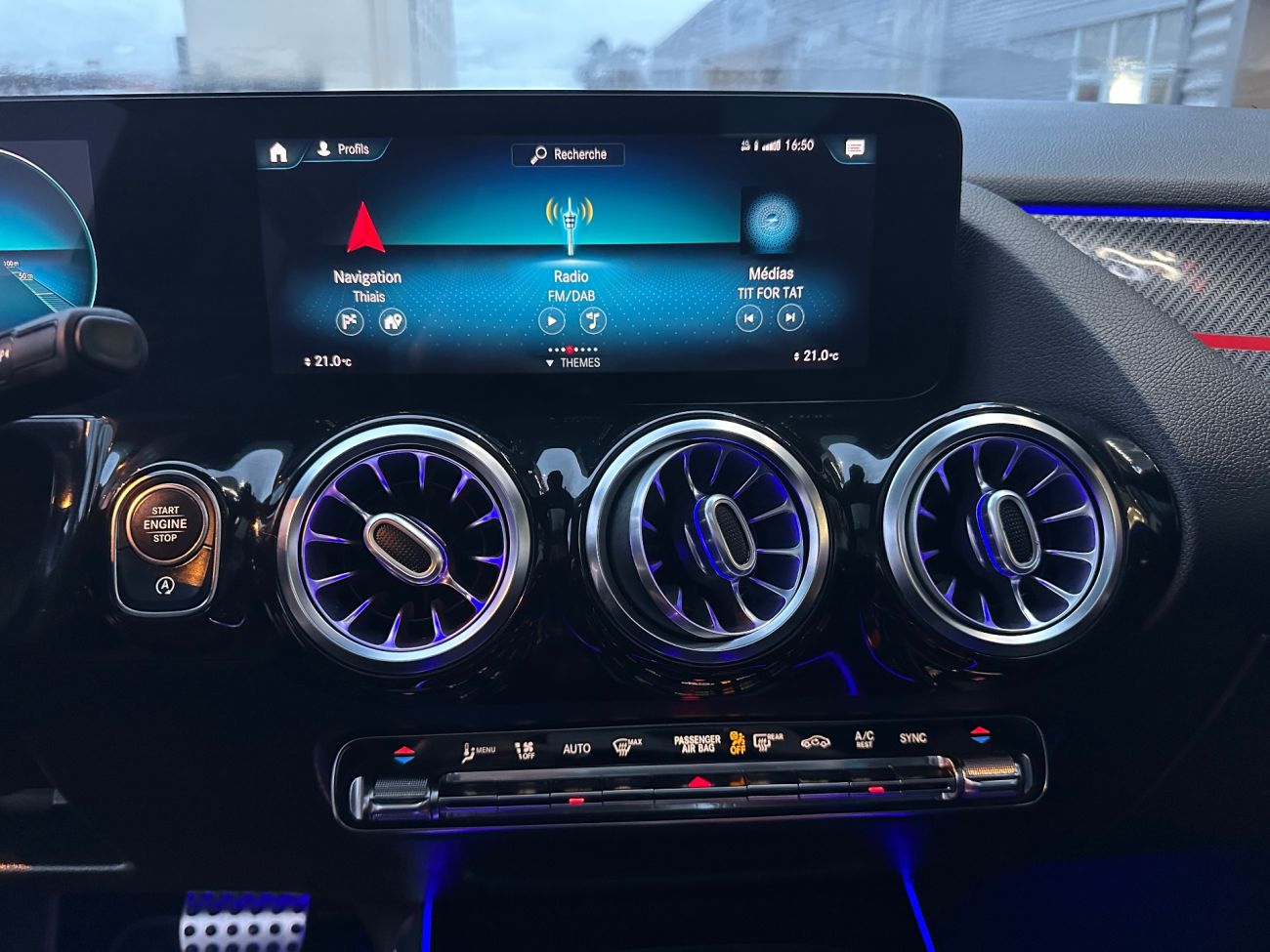 Mandataire MERCEDES GLA 200 d 8G-DCT AMG Line edition 1 toit pano