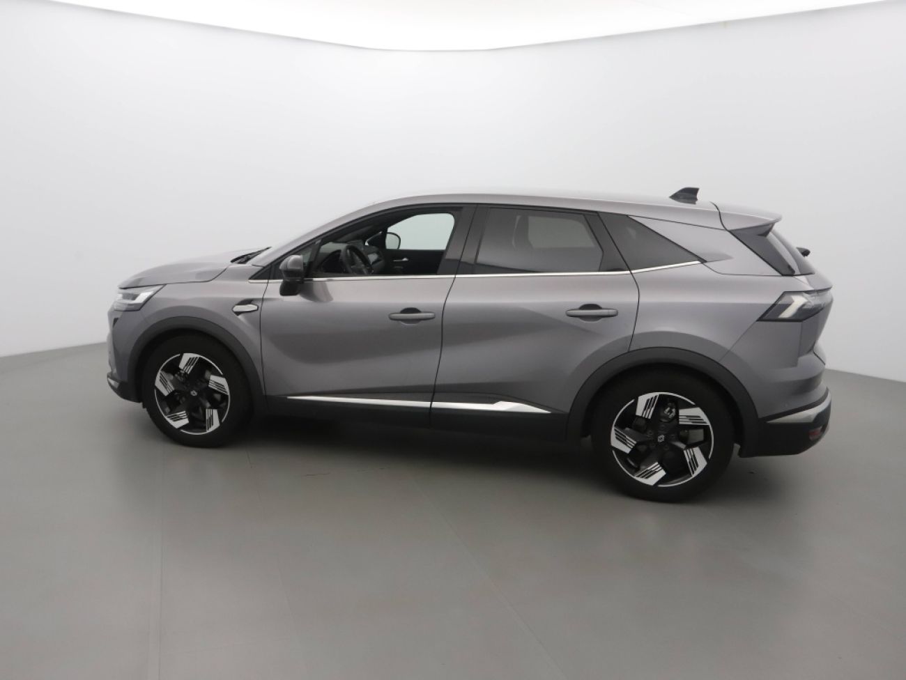 Mandataire RENAULT Symbioz 1.6 E-TECH FULL HYBRID 145CH ICONIC