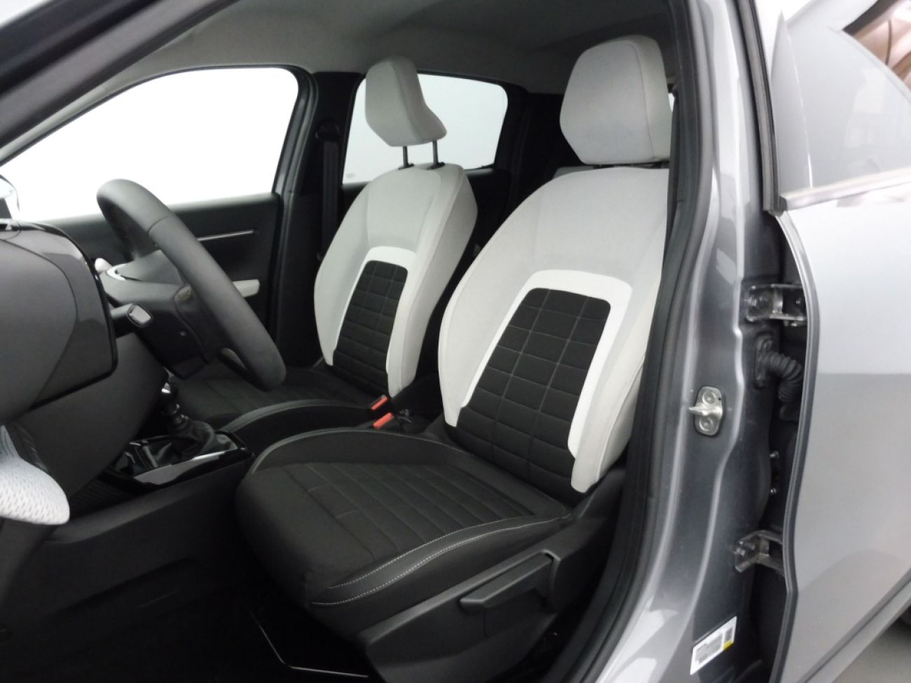 Mandataire Citroën C3 1.2 TURBO 100CH MAX