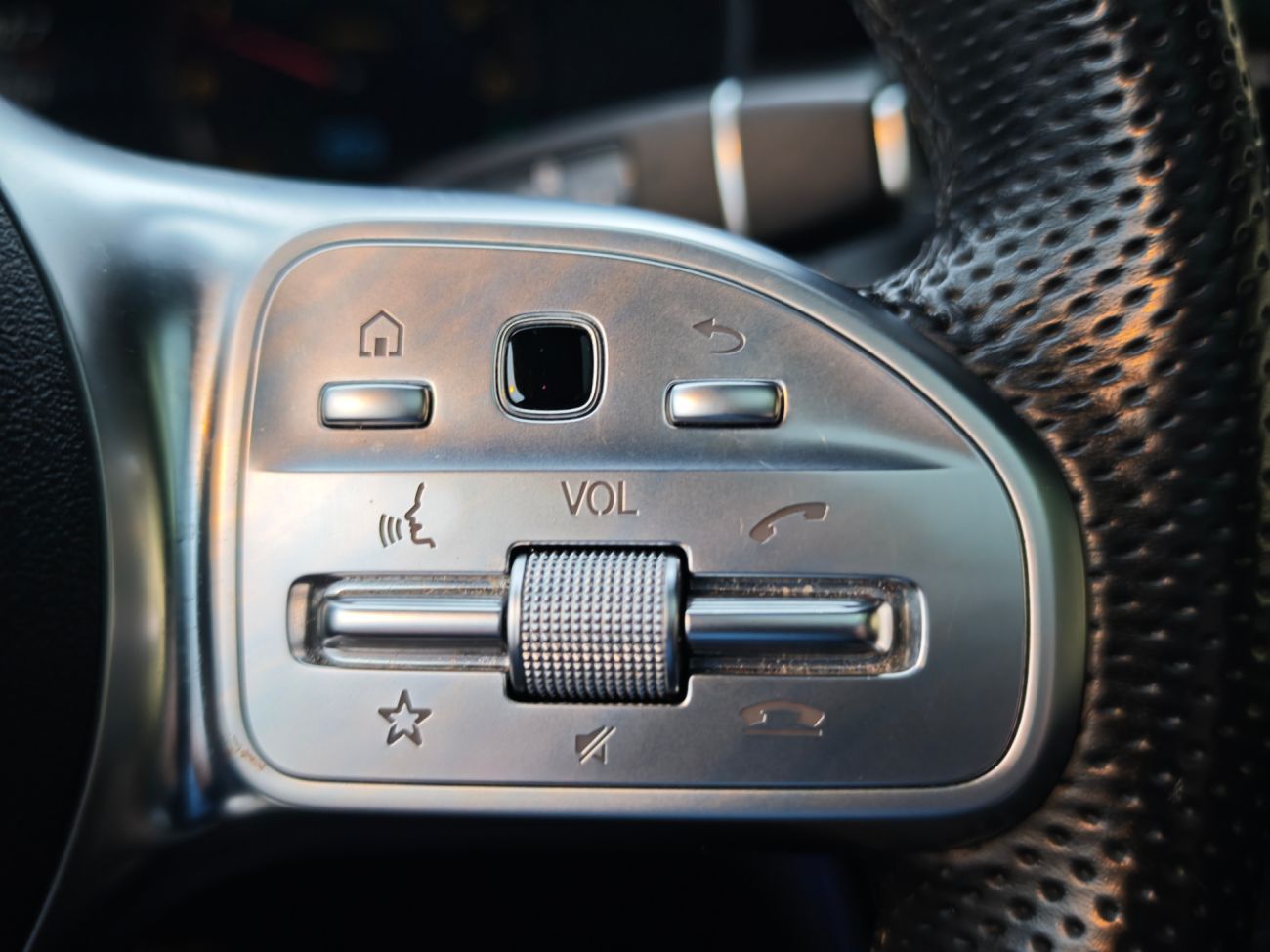 Mandataire MERCEDES GLC 300 de 9G-Tronic 4Matic AMG Line