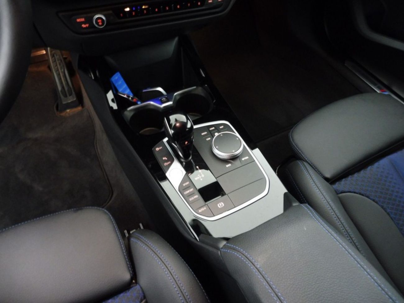 Mandataire BMW SERIE 1 118I STEPTRONIC 136 M-SPORT