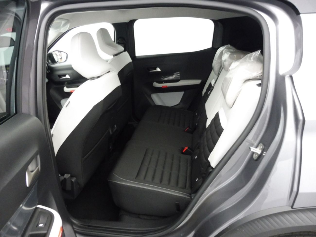 Mandataire Citroën C3 Aircross 1.2 HYBRIDE 145CH MAX 7 PLACES