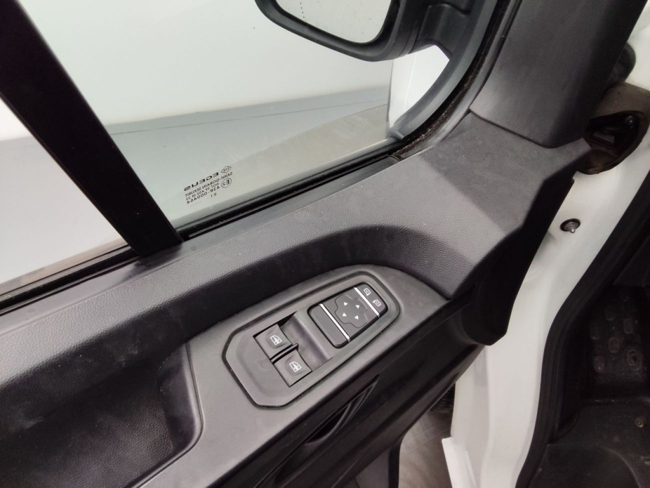 Mandataire RENAULT Trafic Passenger L2 2.0 BLUE DCI 150CH S&S ZEN 9 PLACES