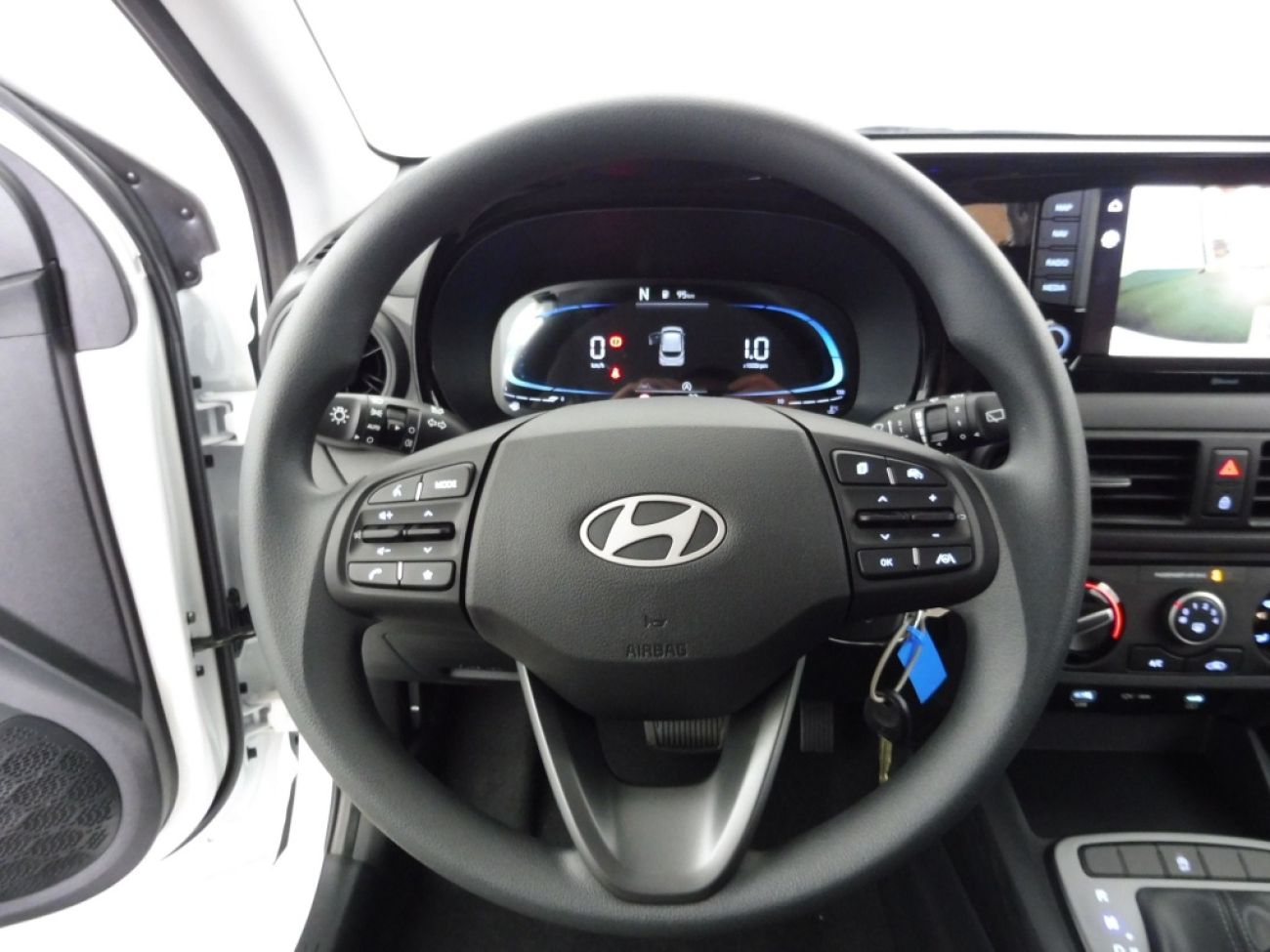 Mandataire Hyundai i10 1.0 63CH ECO INTUITIVE PACK BVR