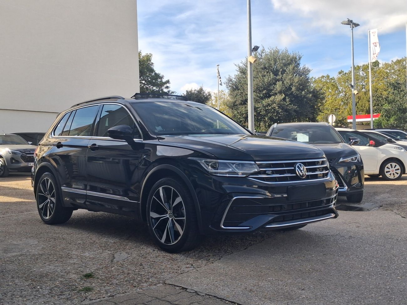 Mandataire VOLKSWAGEN TIGUAN 1.5 TSI 150ch DSG7 R-Line