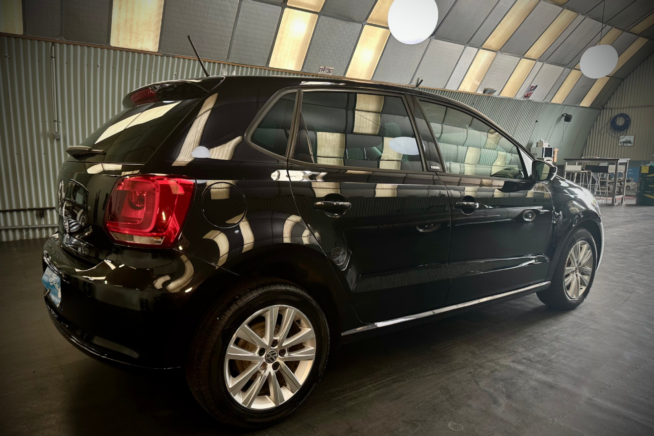 Mandataire VOLKSWAGEN POLO 1.2 70 Trendline