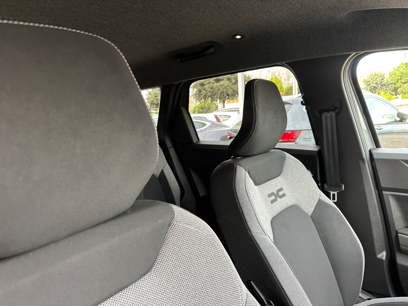 Mandataire Dacia BIGSTER HYBRID 155 Journey